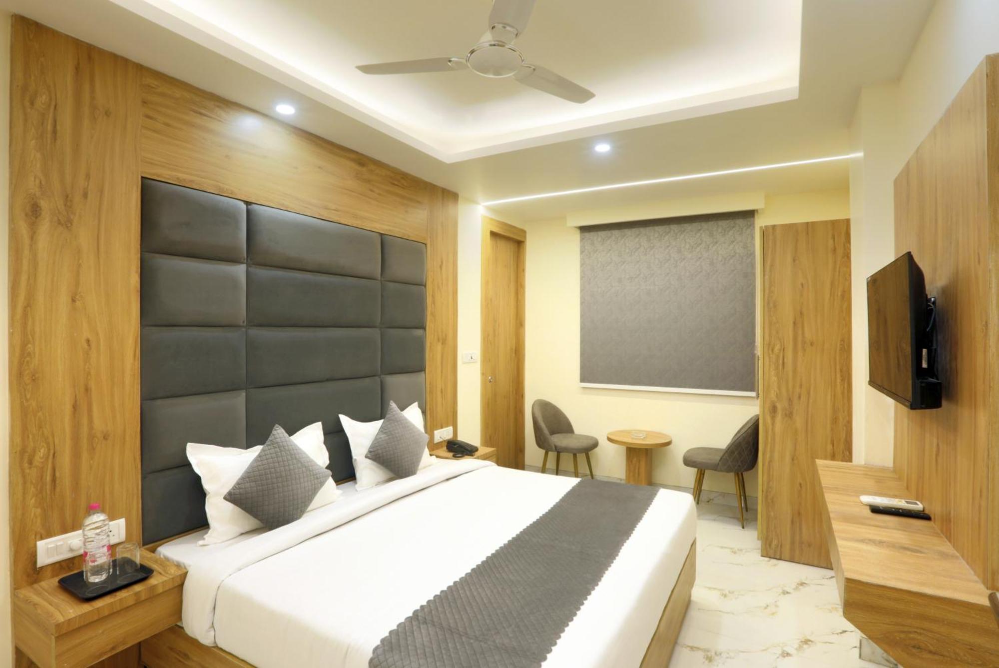 Hotel Luxe Manor Near Delhi Airport Nové Dillí Exteriér fotografie